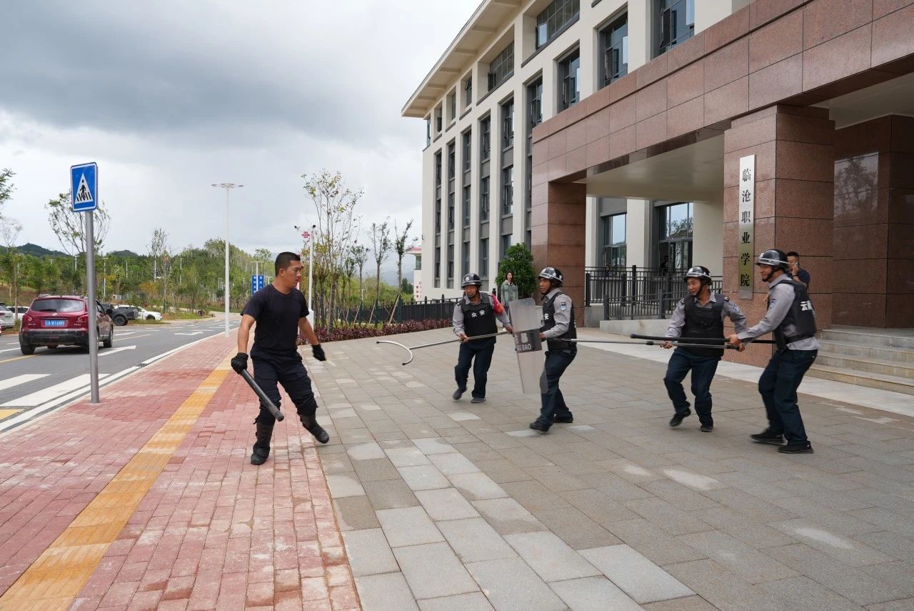 今年会官方网站开展反恐防暴演练